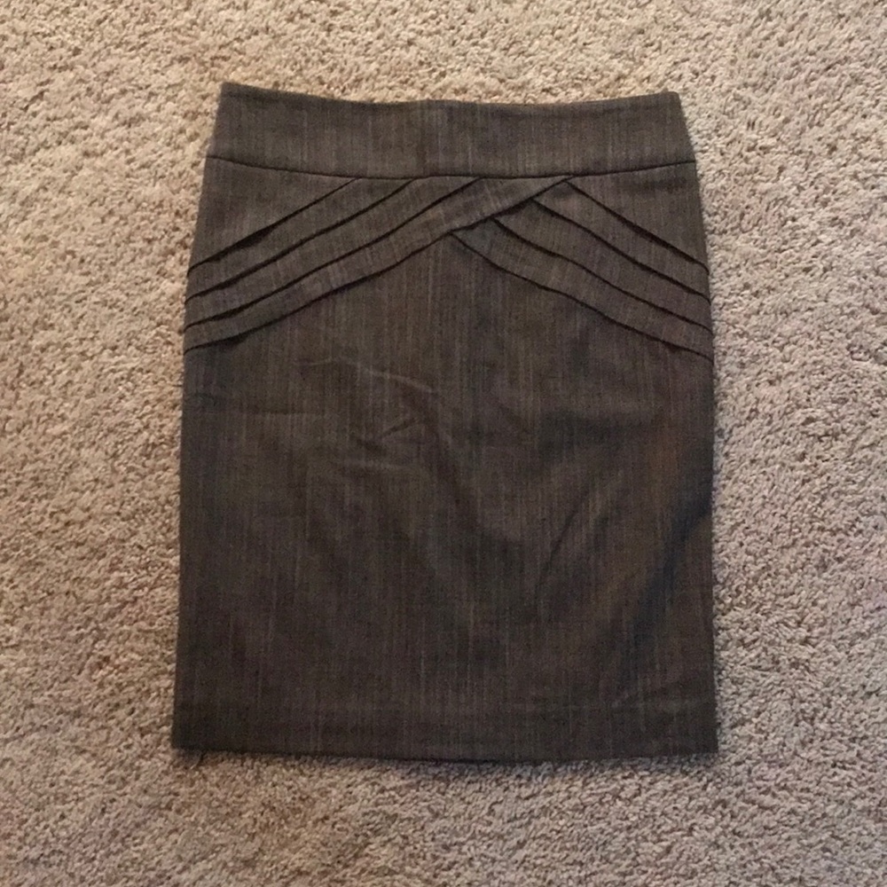 Bebe skirt